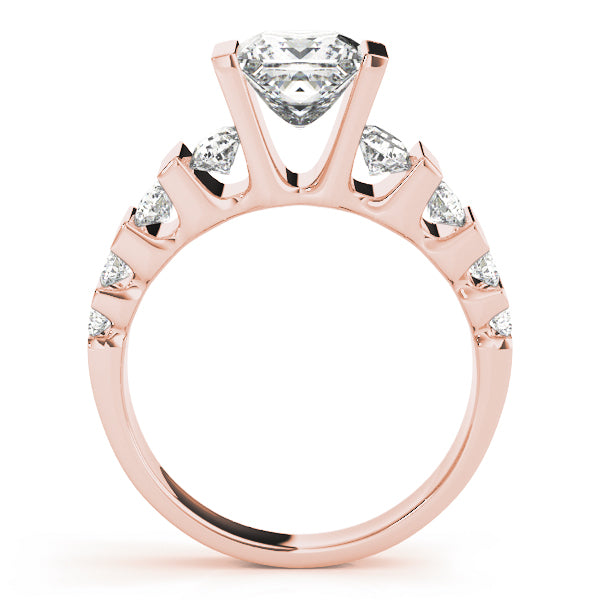Round Engagement Ring M80415