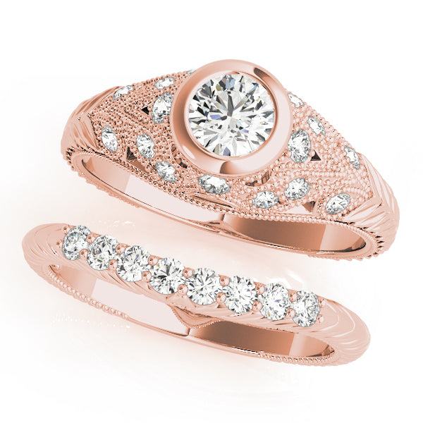 Round Engagement Ring M82623