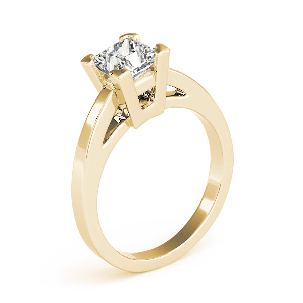 Engagement Ring M82877-11/2