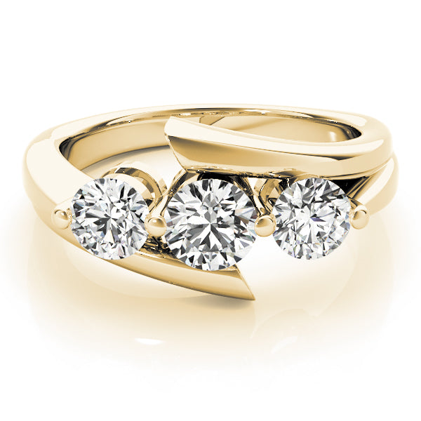 Round Engagement Ring M82956-1