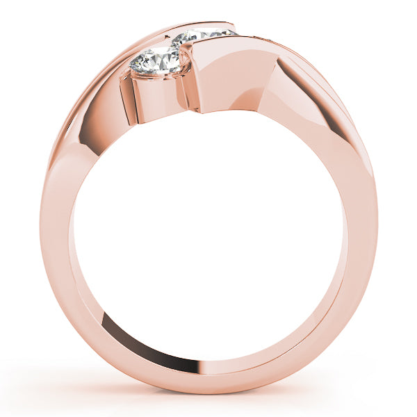 Round Engagement Ring M82957-1