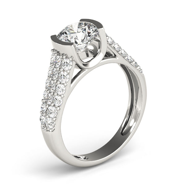 Round Engagement Ring M83751