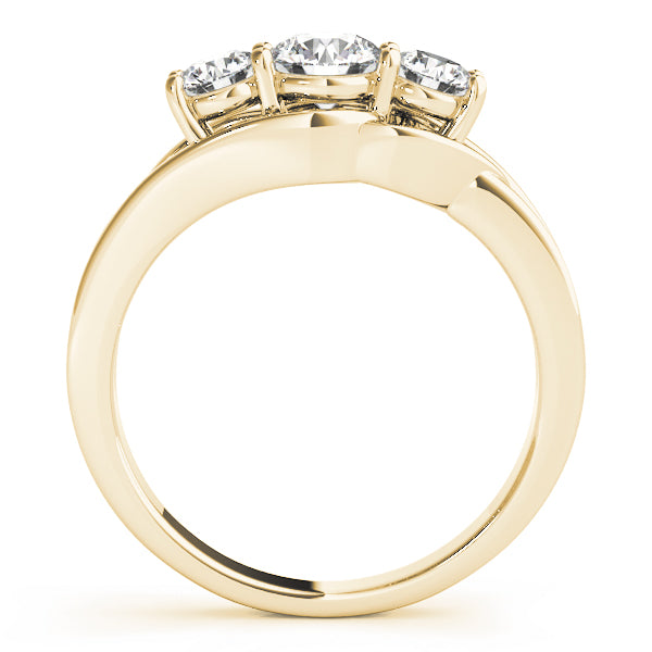 Round Engagement Ring M83822