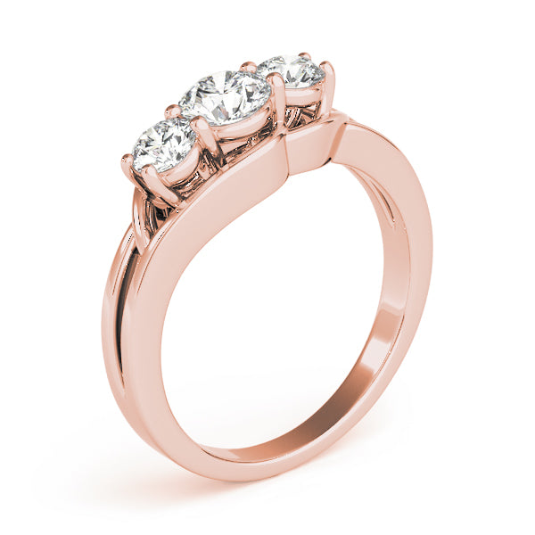 Round Engagement Ring M83822