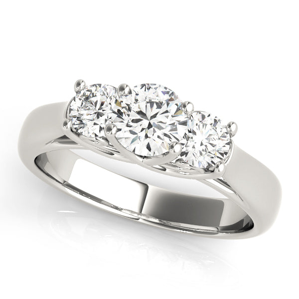 Round Engagement Ring M83823-1