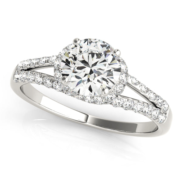 Round Engagement Ring M83904