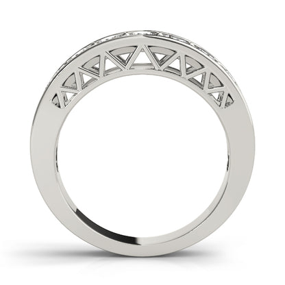 Wedding Band M82055-W