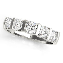 Load image into Gallery viewer, Wedding Band M50267-W
