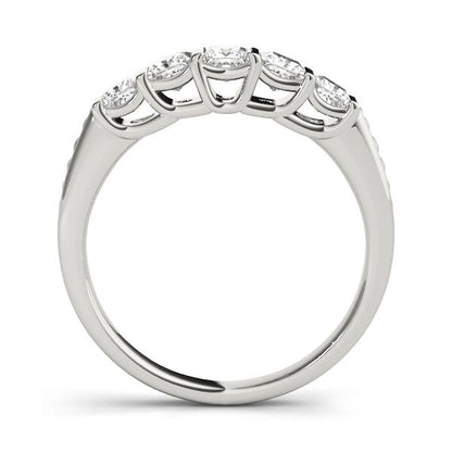 Wedding Band M50268-W