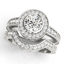 Load image into Gallery viewer, Round Engagement Ring M50293-E-11/2
