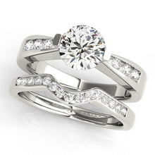 Load image into Gallery viewer, Round Engagement Ring M50373-E
