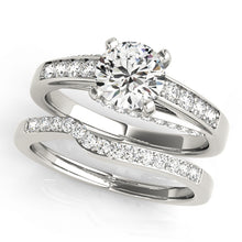 Load image into Gallery viewer, Round Engagement Ring M50382-E-11/2
