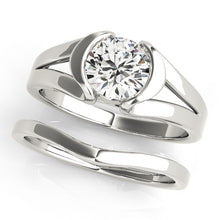Load image into Gallery viewer, Round Engagement Ring M50384-E
