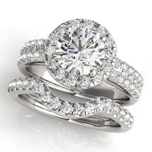 Load image into Gallery viewer, Round Engagement Ring M50425-E-3
