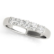 Load image into Gallery viewer, Wedding Band M50437-W
