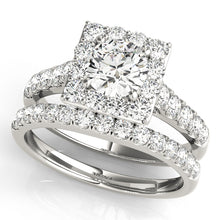 Load image into Gallery viewer, Round Engagement Ring M50579-E-11/2
