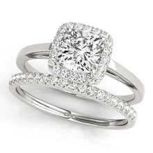 Load image into Gallery viewer, Cushion Engagement Ring M50918-E-8
