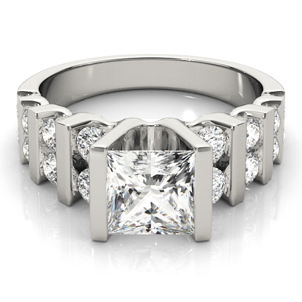 Round Engagement Ring M80415