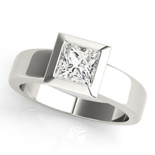 Load image into Gallery viewer, Square Engagement Ring M81753-1/4
