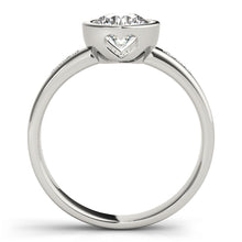 Load image into Gallery viewer, Round Engagement Ring M81843-A
