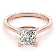 Load image into Gallery viewer, Square Engagement Ring M82022
