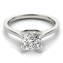 Load image into Gallery viewer, Square Engagement Ring M82022
