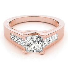 Load image into Gallery viewer, Square Engagement Ring M82075
