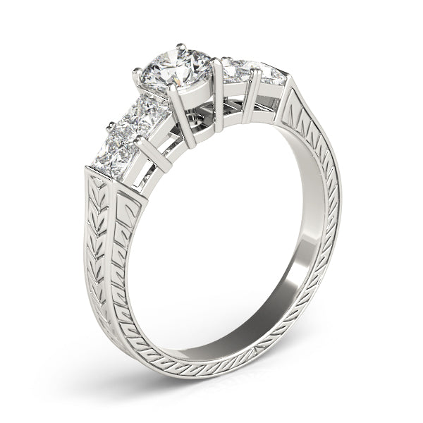 Round Engagement Ring M82081