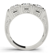 Load image into Gallery viewer, Round Engagement Ring M82291
