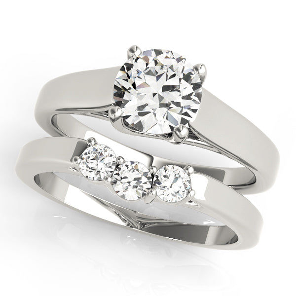 Round Engagement Ring M82385-1