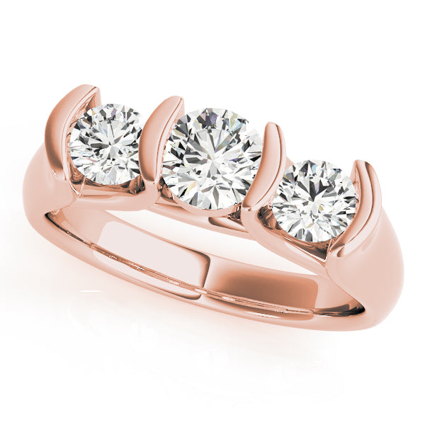 Round Engagement Ring M82390-1