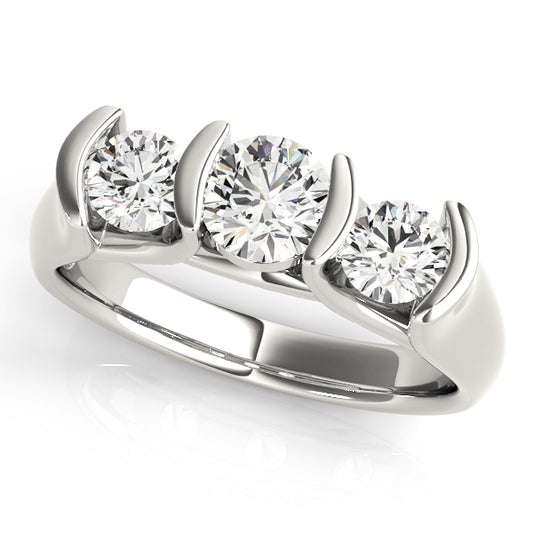 Round Engagement Ring M82390-1