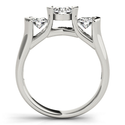 Round Engagement Ring M82390-1