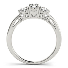 Load image into Gallery viewer, Round Engagement Ring M82394-3
