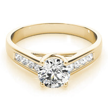 Load image into Gallery viewer, Round Engagement Ring M82413-1
