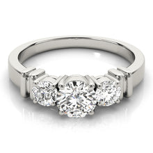 Load image into Gallery viewer, Round Engagement Ring M82564-1
