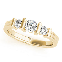 Load image into Gallery viewer, Round Engagement Ring M82567-1/2
