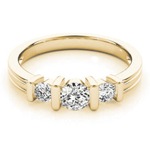 Load image into Gallery viewer, Round Engagement Ring M82567-1/2
