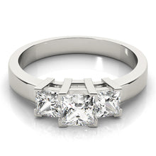 Load image into Gallery viewer, Square Engagement Ring M82570-3/4
