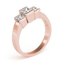 Load image into Gallery viewer, Square Engagement Ring M82572-1
