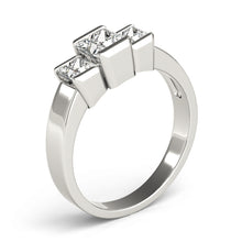 Load image into Gallery viewer, Square Engagement Ring M82572-3/4
