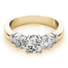 Load image into Gallery viewer, Round Engagement Ring M82579-11/2
