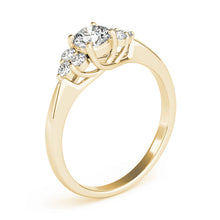 Load image into Gallery viewer, Round Engagement Ring M82600-C

