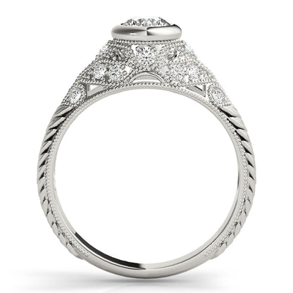 Round Engagement Ring M82623