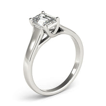 Load image into Gallery viewer, Emerald Cut Engagement Ring M82654-1
