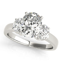 Load image into Gallery viewer, Engagement Ring M82752-D
