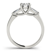 Load image into Gallery viewer, Round Engagement Ring M82754-C
