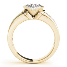 Load image into Gallery viewer, Round Engagement Ring M82756-D
