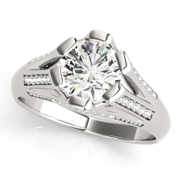 Round Engagement Ring M82780