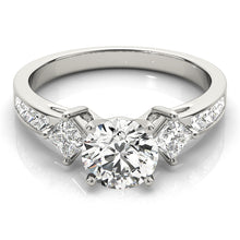 Load image into Gallery viewer, Engagement Ring M82845-B
